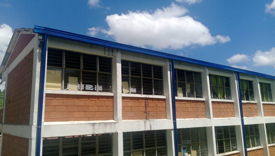 Mantenimiento de la I.E. Don Matías